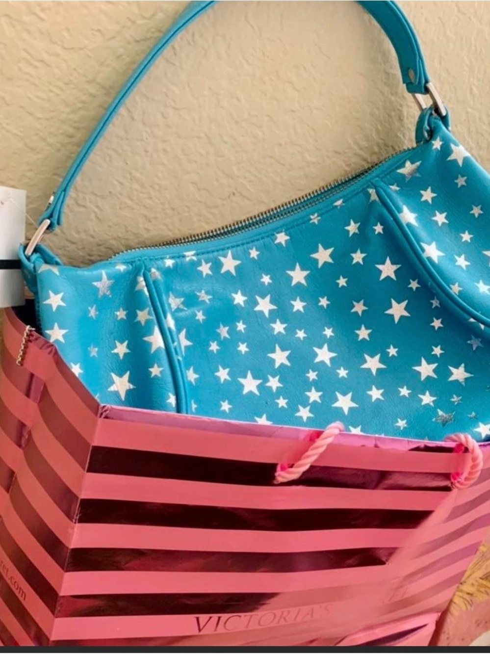 Samantha Thavasa x Nicky Hilton shoulder bag
